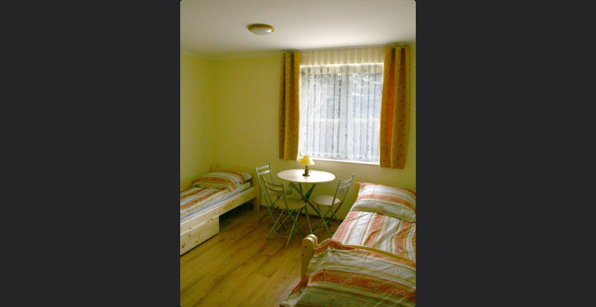 HOSTEL REST